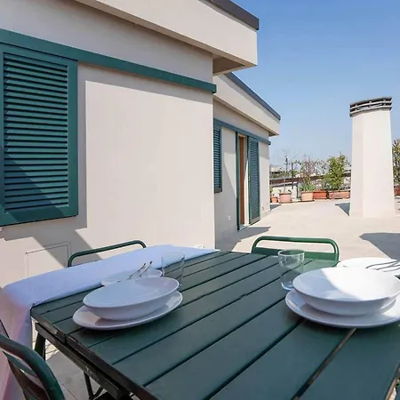 Urban With Private Terrace Apartment